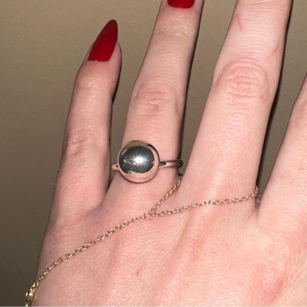 Tiffany & Co Small Chic Silver Sphere Ring